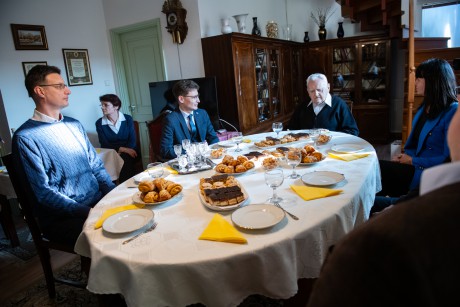 „Különös kegyelem, hogy az ember ennyit megél!” - 95 éves Horváth Imre atya